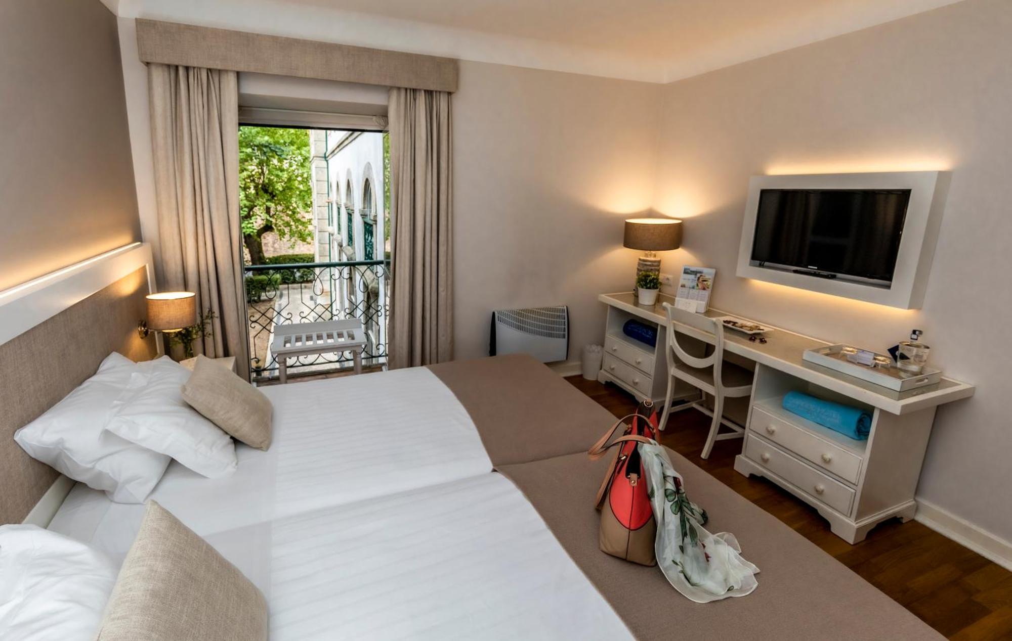 Grande Hotel Das Caldas Da Felgueira Canas de Senhorim Bagian luar foto